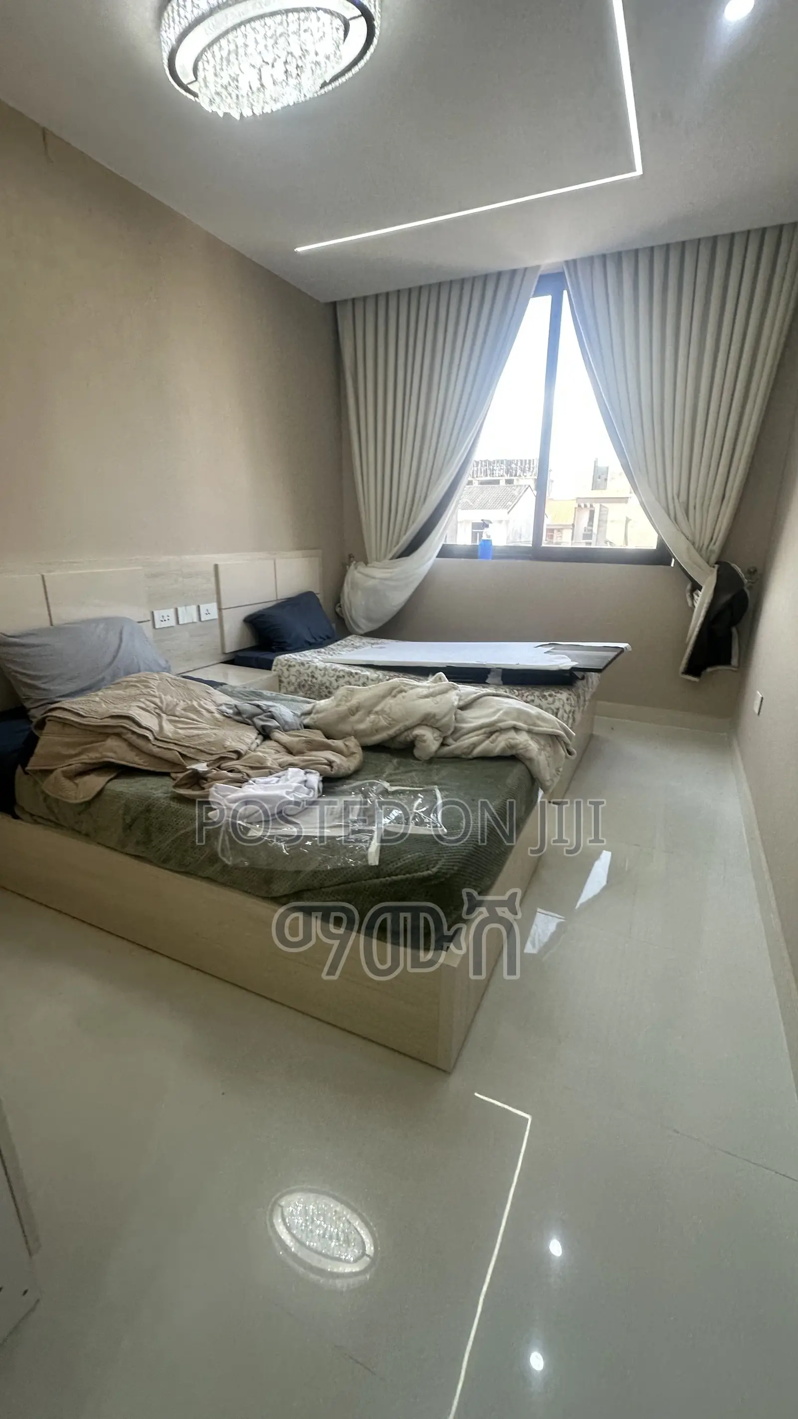 Furnished 5bdrm Apartment in አያት, Bole for rent