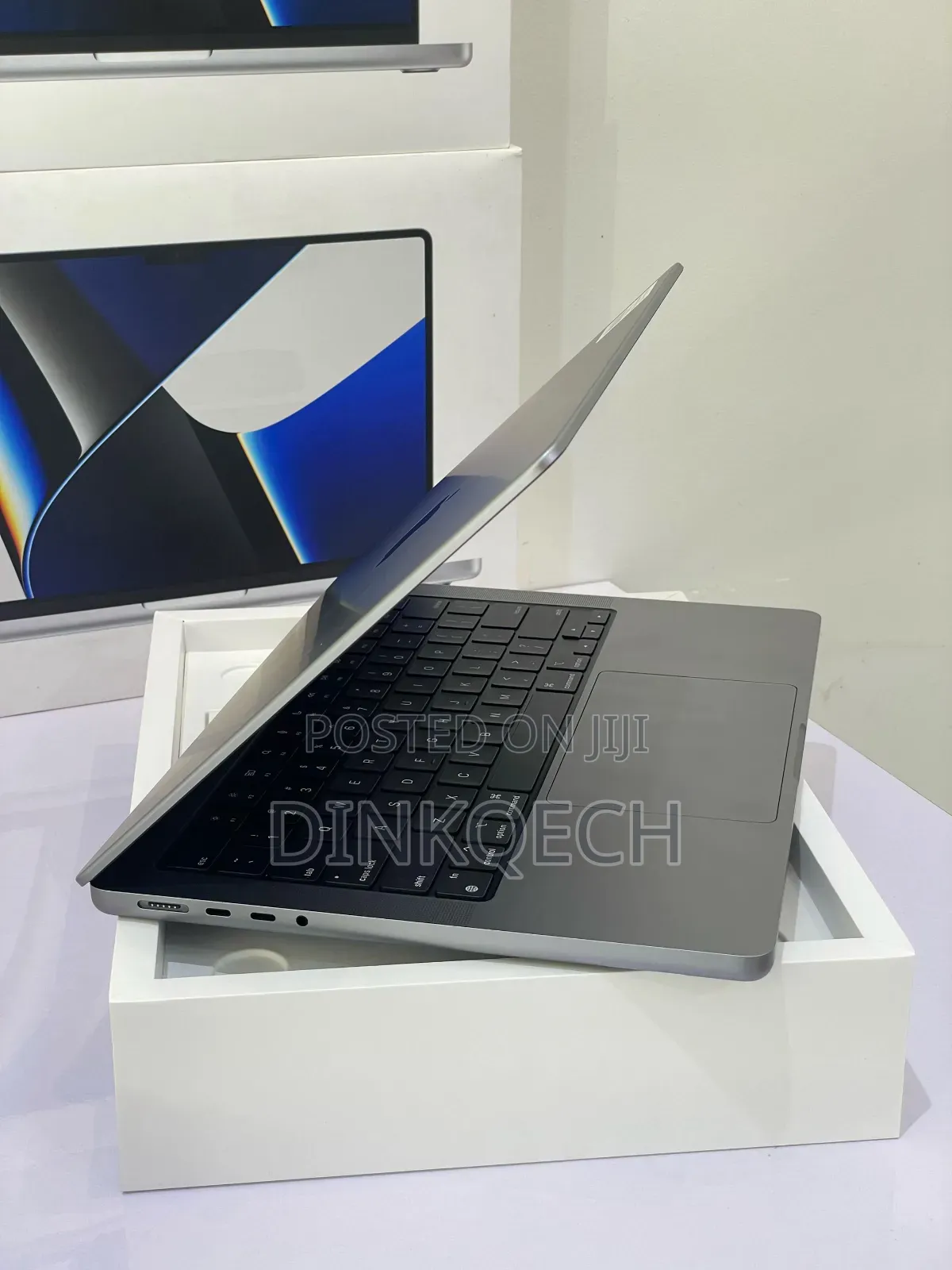 Laptop Apple MacBook Pro 2020 M1 16GB Apple M1 Pro SSD 1T