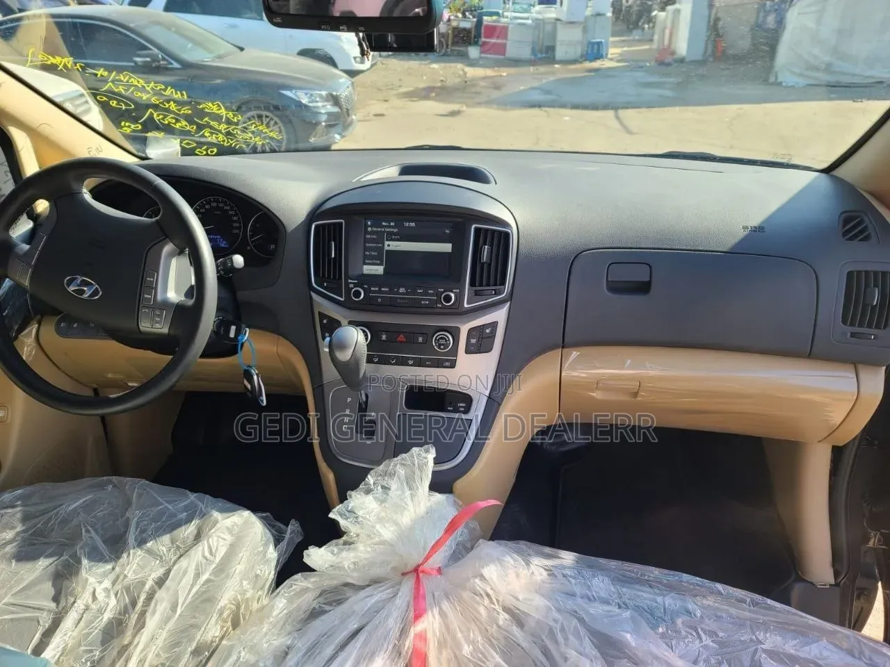 Hyundai Staria 2022 Brown