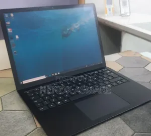 New Laptop Microsoft Surface 16GB Intel Core i7 SSD 512GB