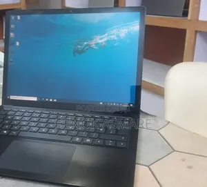 New Laptop Microsoft Surface 16GB Intel Core i7 SSD 512GB