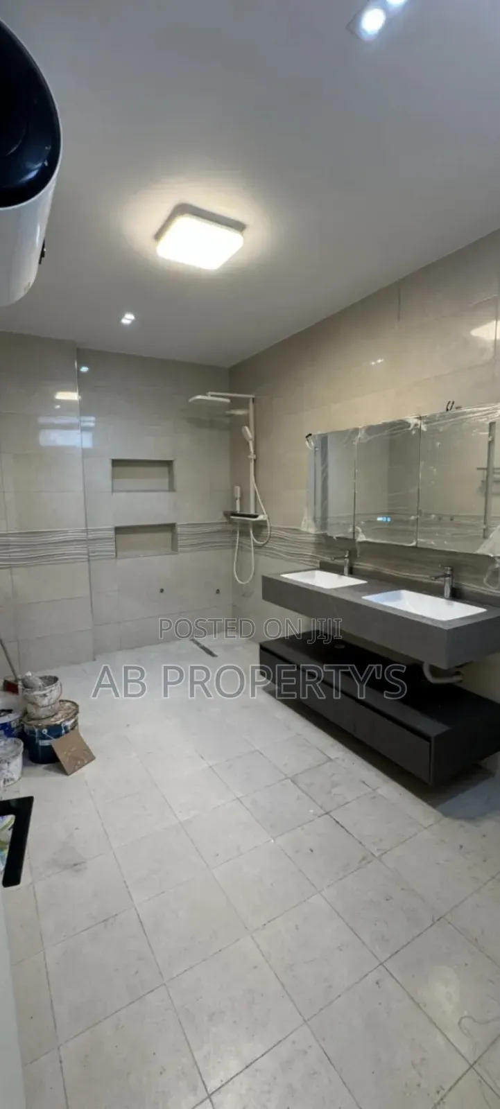 Furnished 4bdrm Penthouse in ወሎ ሰፈር, Bole for sale