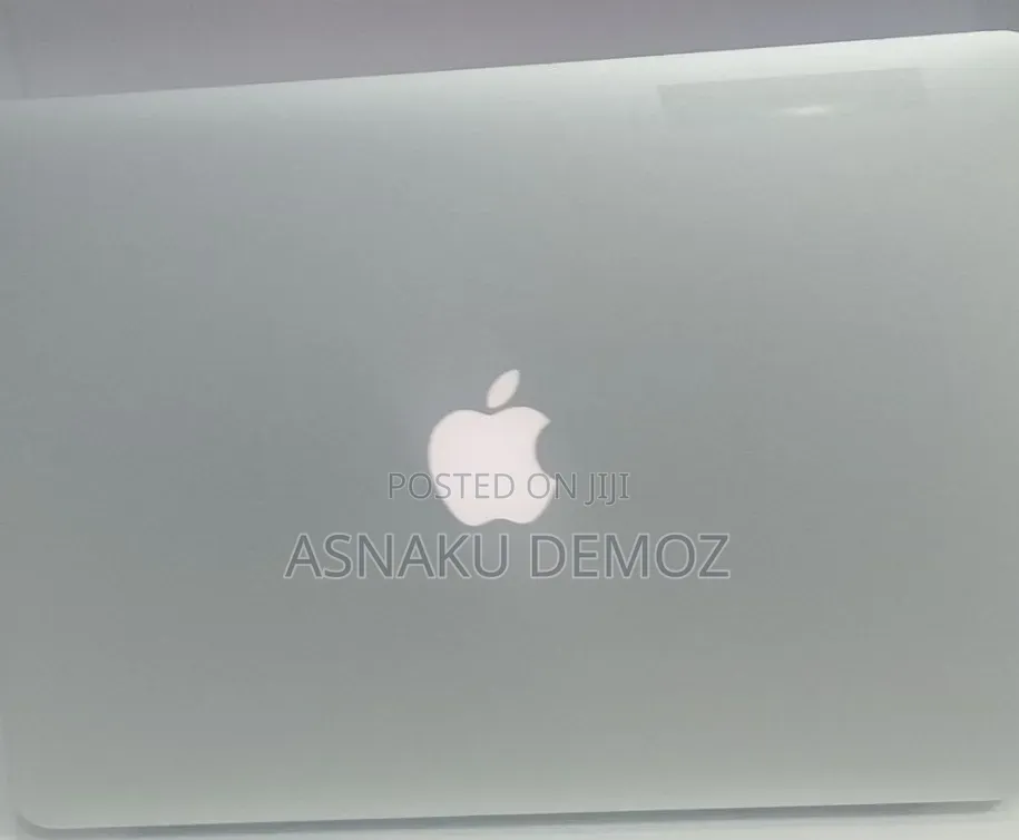 New Laptop Apple MacBook Air 2017 8GB Intel Core i5 SSD 256GB