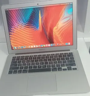 New Laptop Apple MacBook Air 2017 8GB Intel Core i5 SSD 256GB