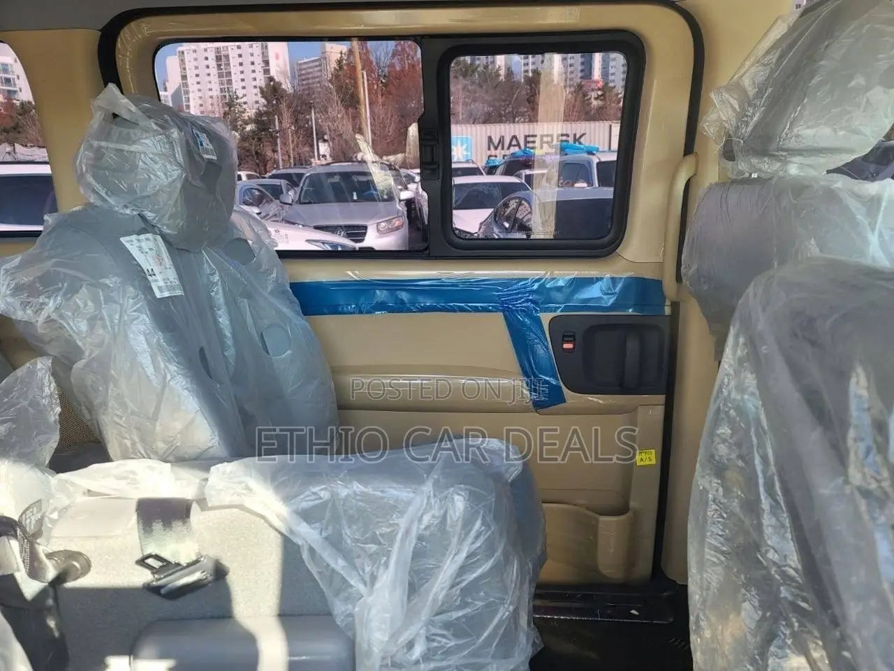 Hyundai Starex 2021 Brown