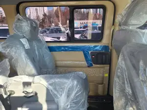 Hyundai Starex 2021 Brown
