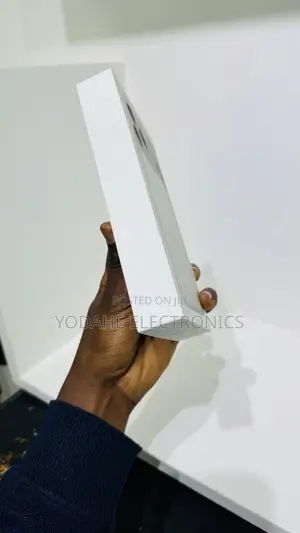 New Apple iPhone 17 Pro Max 256 GB Silver