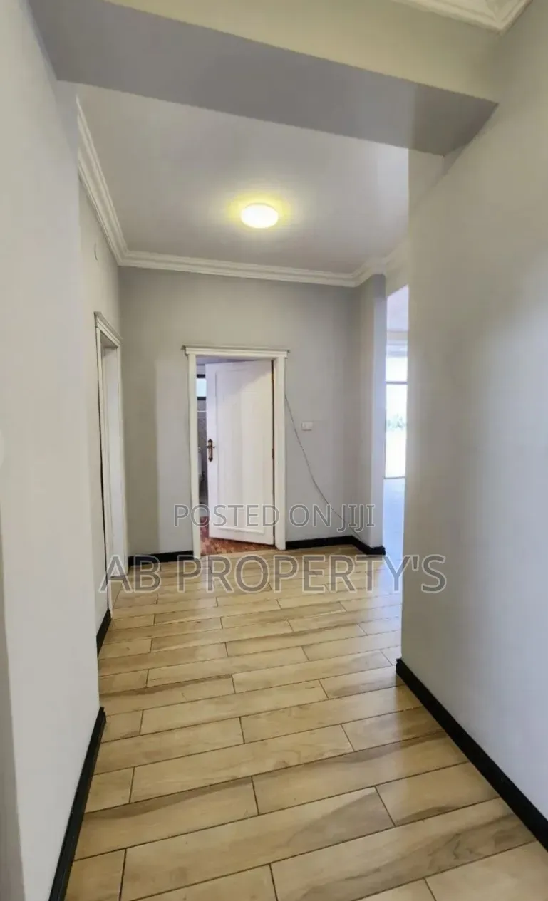 Furnished 2bdrm Apartment in ቦሌ ጃፓን, Bole for sale