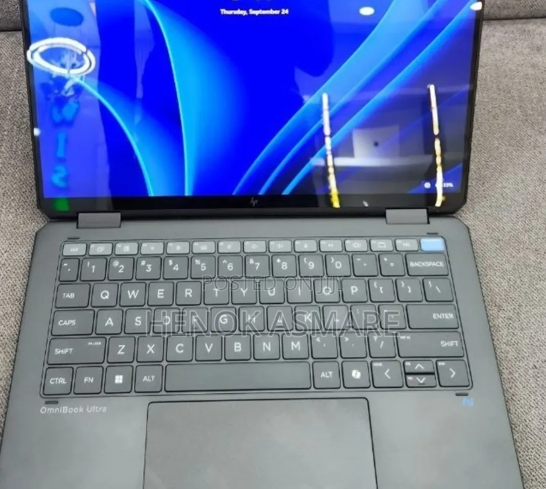 New Laptop HP OmniBook Ultra Flip 14" 16GB Intel Core Ultra 7 SSD 1T