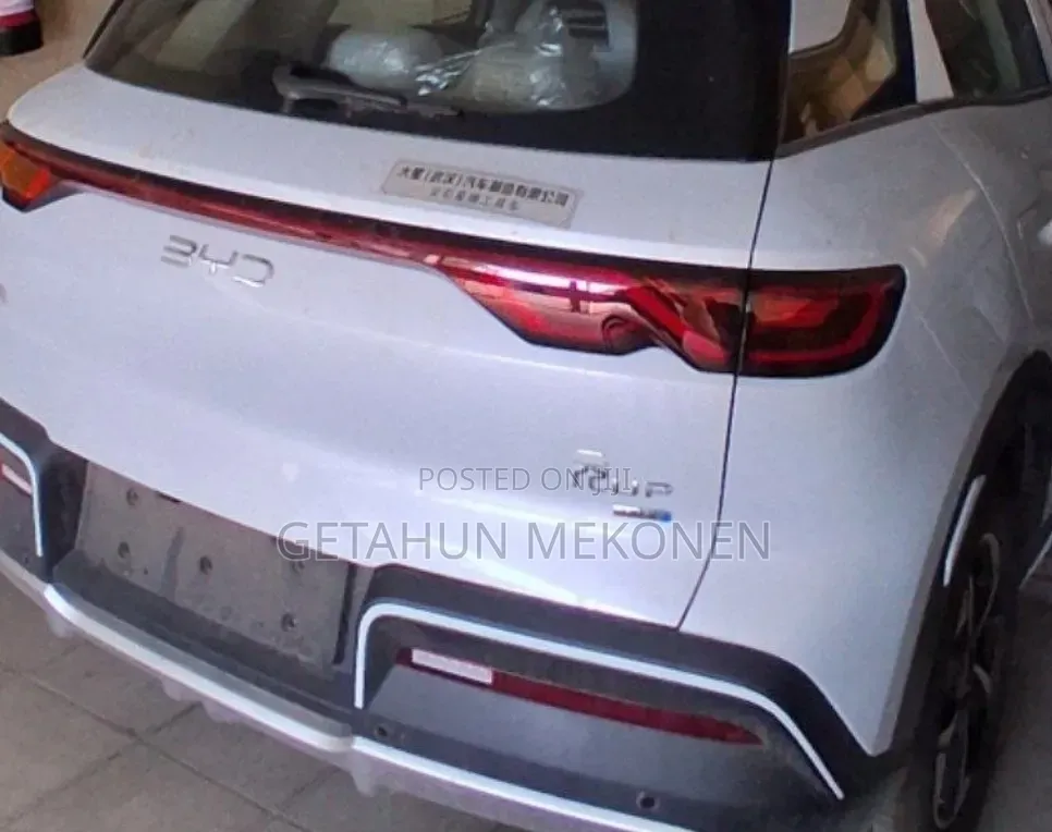 New BYD Yuan Up 2025 Silver