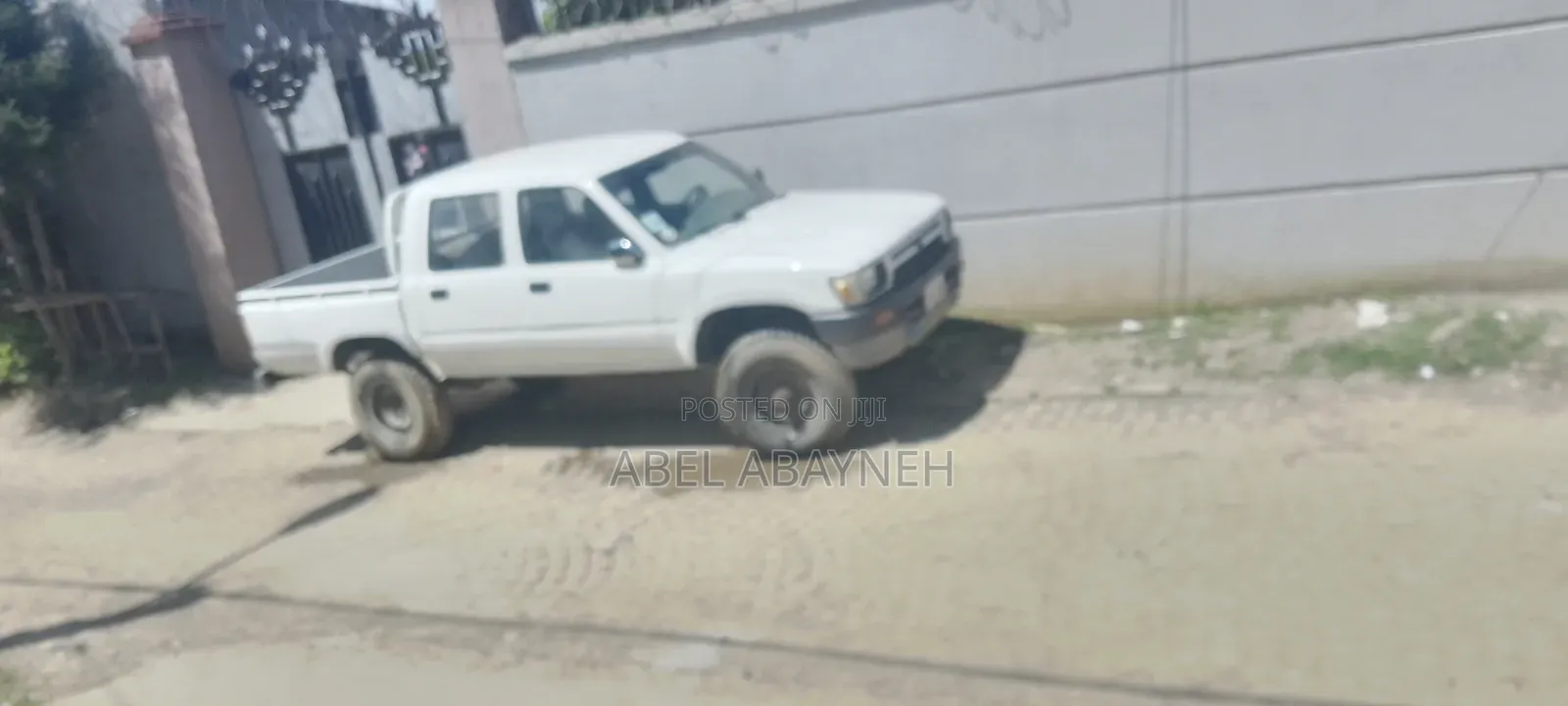Toyota Hilux 1995 White