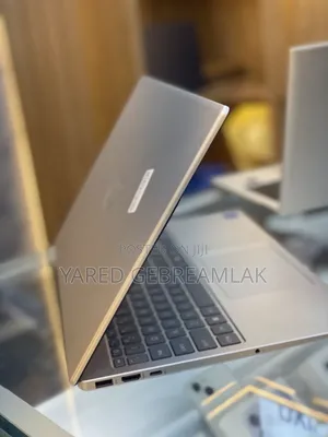 New Laptop HP 16GB Intel Core i5 SSD 512GB