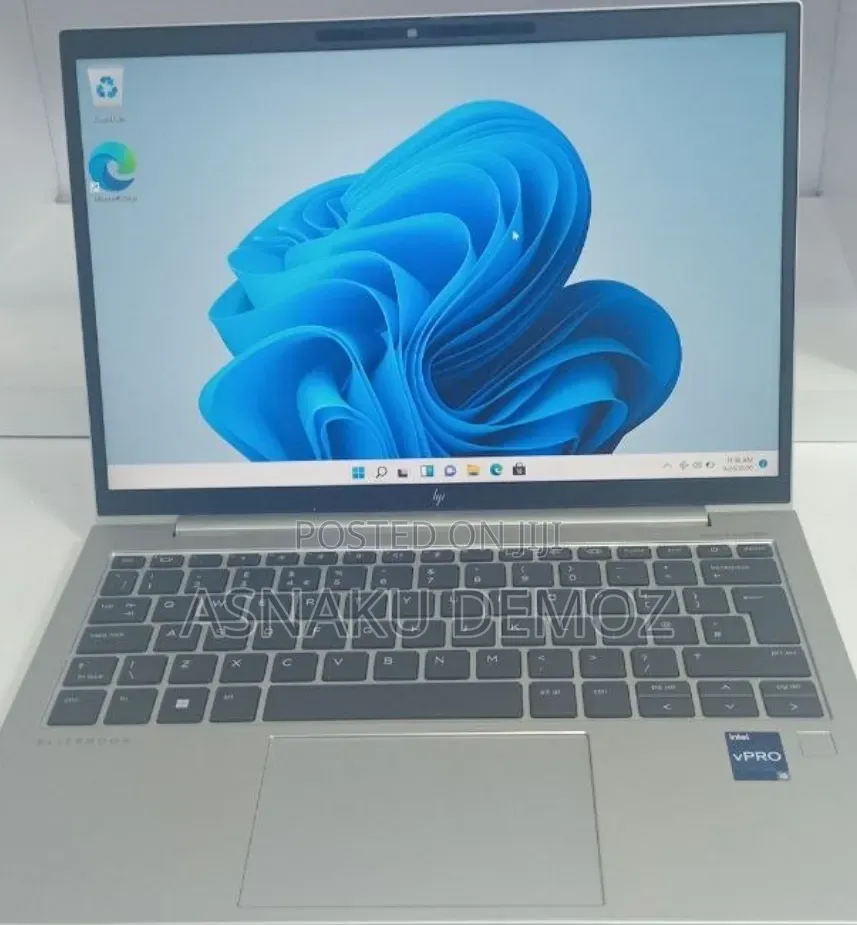 New Laptop HP EliteBook 830 G9 16GB Intel Core i5 SSD 512GB