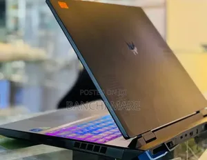 New Laptop Acer Predator Helios Neo 16 16GB Intel Core i5 SSD 512GB