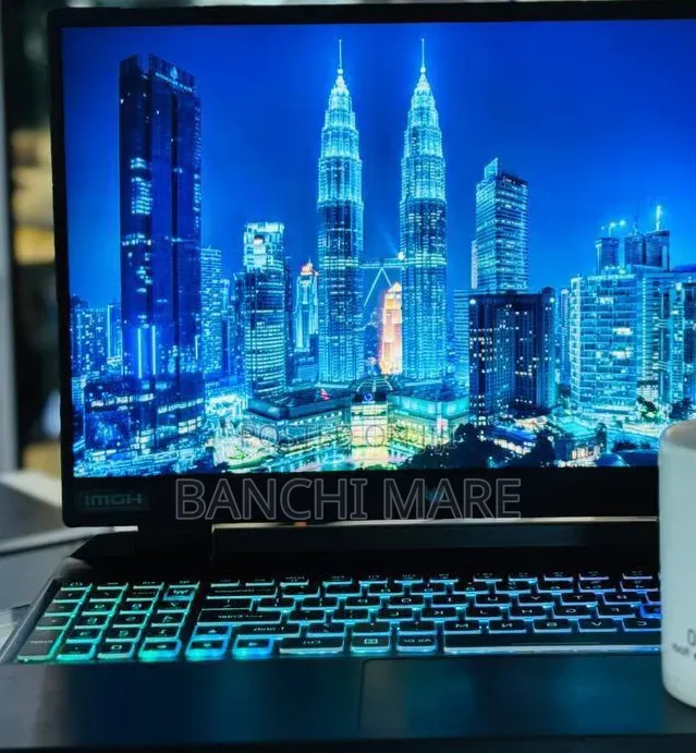 New Laptop Acer Predator Helios Neo 16 16GB Intel Core i5 SSD 512GB