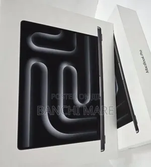 New Laptop Apple MacBook Pro 2025 M5 16GB Apple M5 SSD 1T