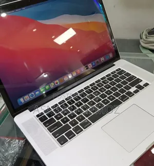 New Laptop Apple MacBook Pro 2015 16GB Intel Core i7 SSD 512GB