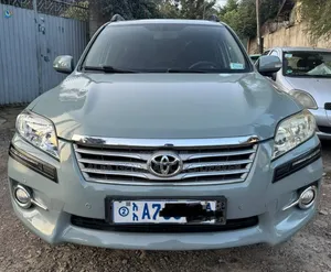 Toyota RAV4 2012