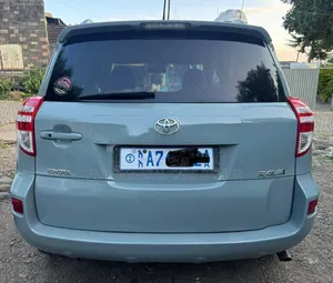 Toyota RAV4 2012