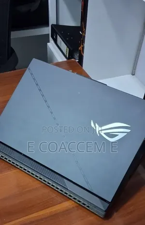 New Laptop Asus 32GB Intel Core i9 SSD 1T