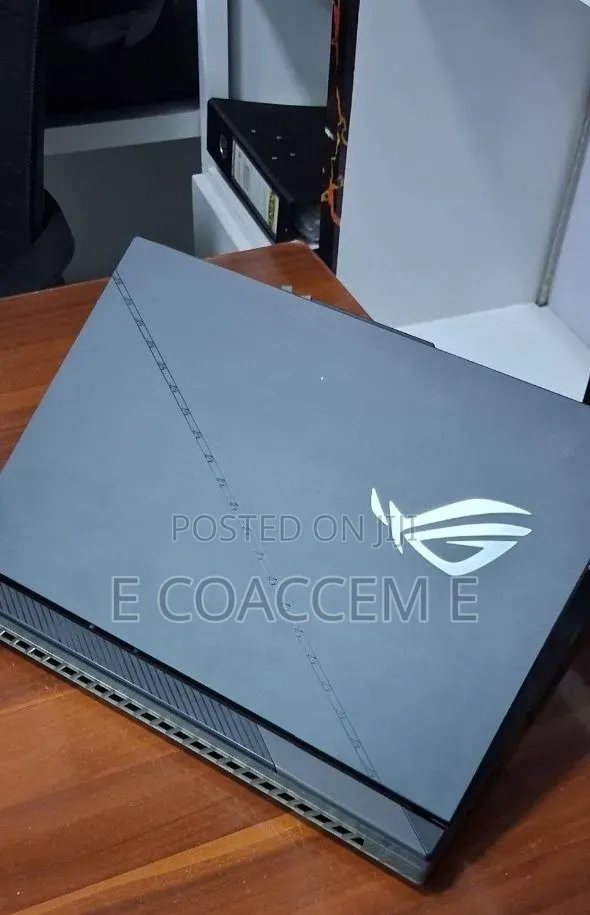 New Laptop Asus 32GB Intel Core i9 SSD 1T