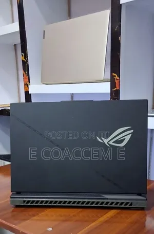 New Laptop Asus 32GB Intel Core i9 SSD 1T