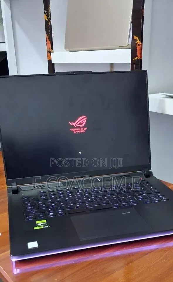 New Laptop Asus 32GB Intel Core i9 SSD 1T