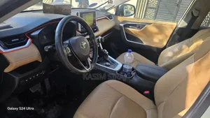 Toyota RAV4 Adventure 2021 Blue
