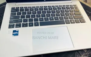 New Laptop HP EliteBook 840 G9 16GB Intel Core i7 SSD 512GB