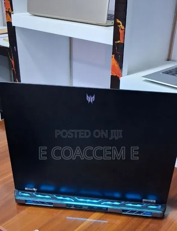 New Laptop Acer Predator Helios 16 16GB Intel Core i9 SSD 1T