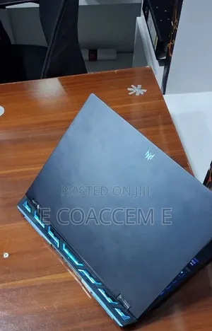 New Laptop Acer Predator Helios 16 16GB Intel Core i9 SSD 1T