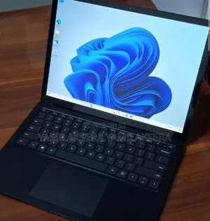 New Laptop Microsoft Surface Laptop 4 16GB Intel Core i7 SSD 512GB