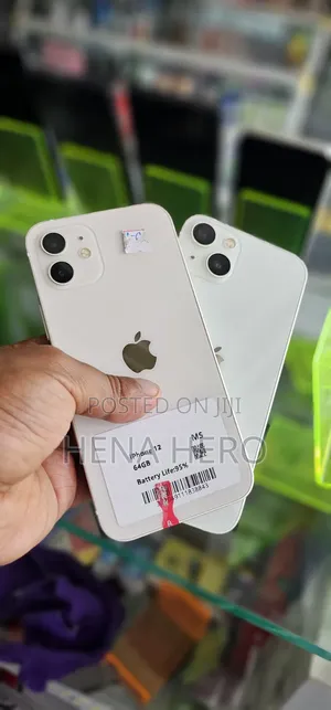 New Apple iPhone 13 128 GB White