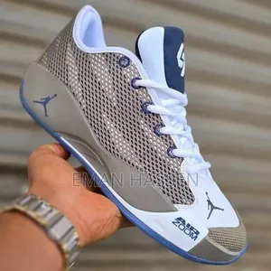 Jordan 77 ኦርጅናል ጫማ
