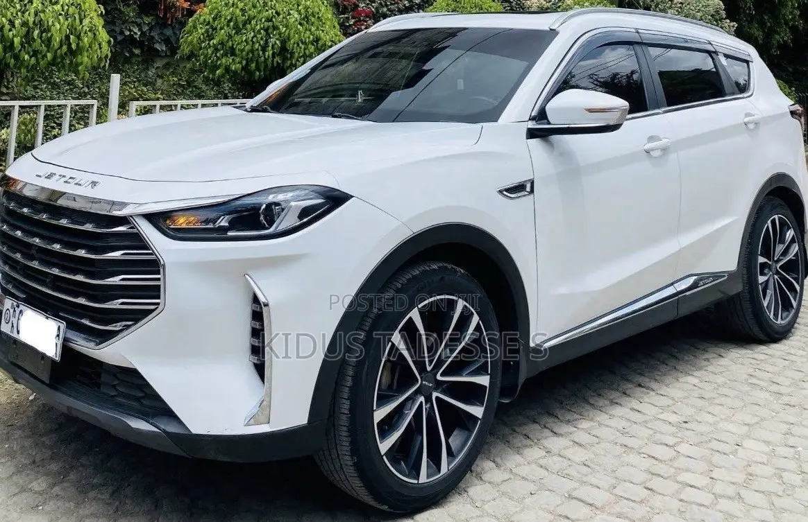 Jetour X70 Plus 1.6 5-Seater FWD 2022 White