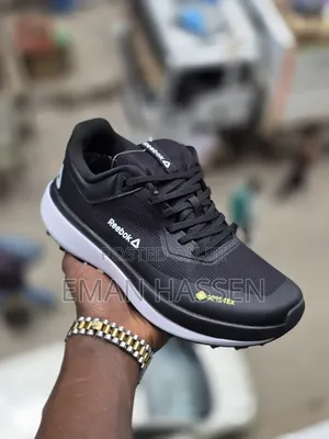 Reebok ኦርጅናል ጫማ