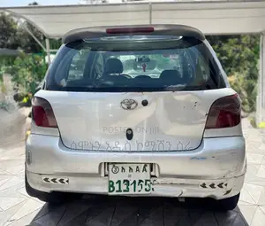 Toyota Vitz 1.0 FWD 5dr 2000 Silver