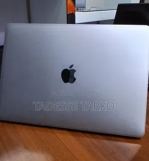 New Laptop Apple MacBook Air 2019 8GB Intel Core i5 SSD 128GB