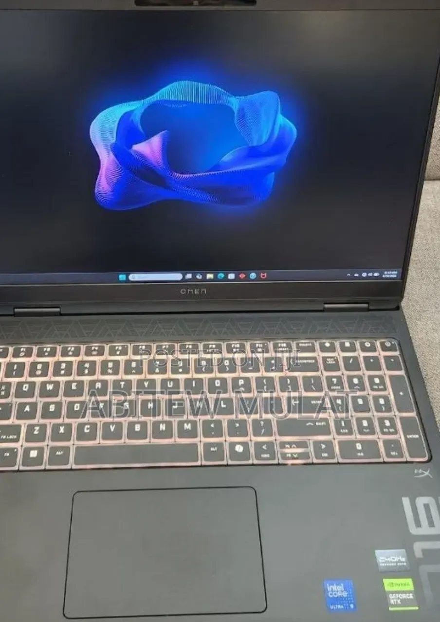 New Laptop HP Omen Max 16 32GB Intel Core Ultra 9 SSD 1T