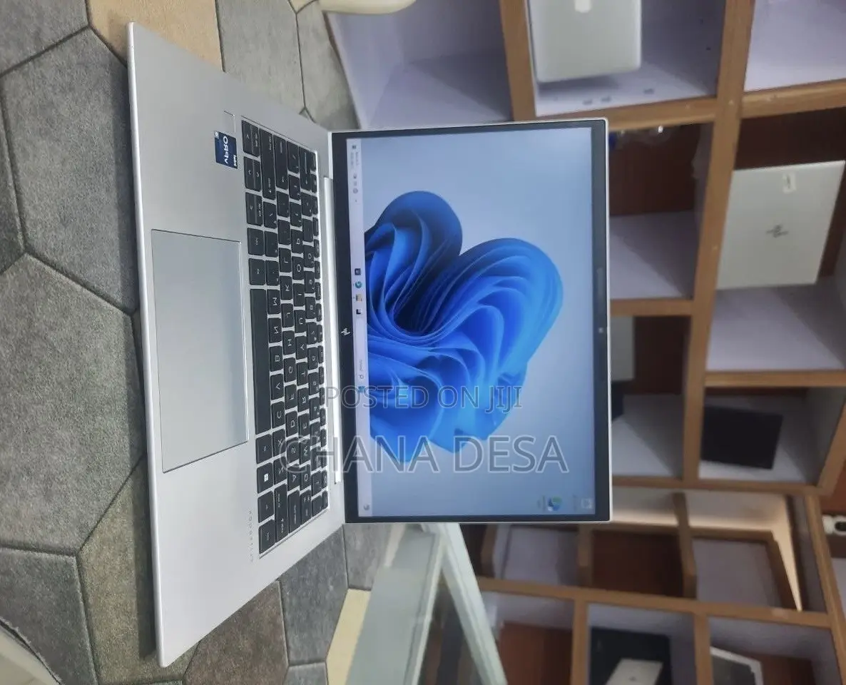New Laptop HP EliteBook 840 G10 16GB Intel Core i5 SSD 512GB
