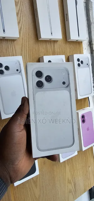 New Apple iPhone 17 Pro Max 256 GB White