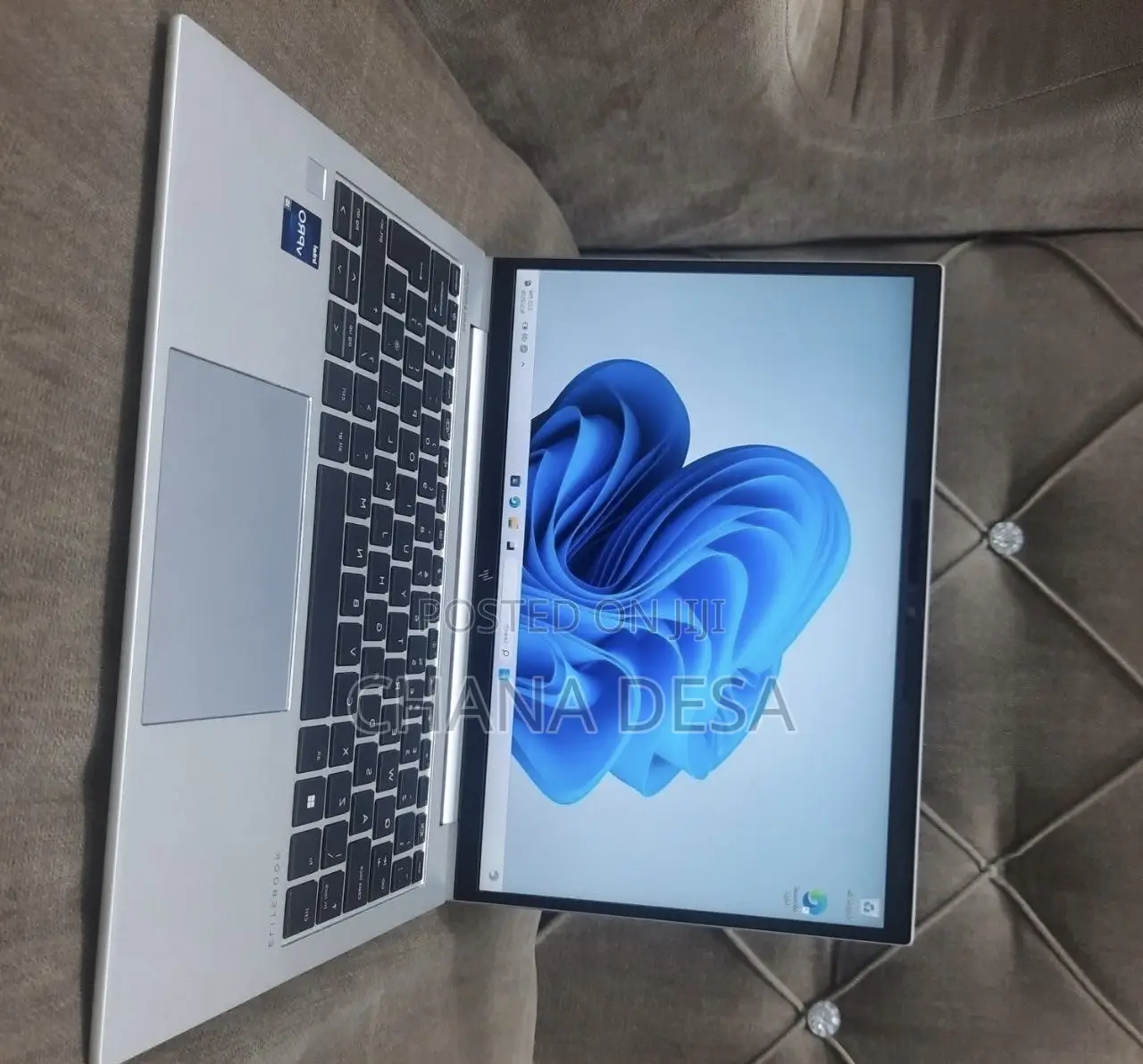 New Laptop HP EliteBook 840 G10 16GB Intel Core i5 SSD 512GB