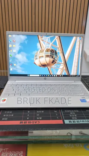 New Laptop HP Pavilion 14 8GB Intel Core i5 SSD 512GB
