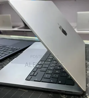 New Laptop Apple MacBook Pro 2021 M1 16GB Apple M1 Pro SSD 512GB