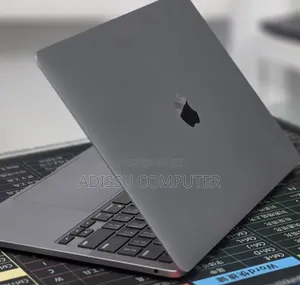 New Laptop Apple MacBook Pro 2020 M1 16GB Apple M1 Pro SSD 256GB