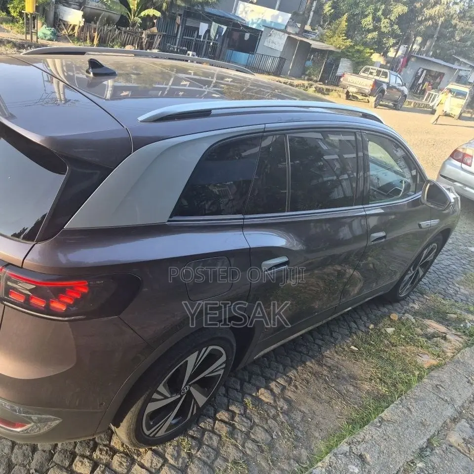 Volkswagen ID.6 2022 Burgundy