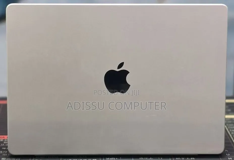 New Laptop Apple MacBook Pro 2021 M1 16GB Apple M1 Pro SSD 1T