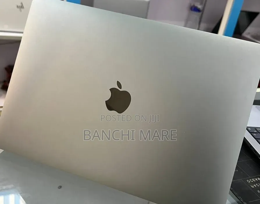 New Laptop Apple MacBook Air 2020 M1 16GB Apple M1 SSD 256GB