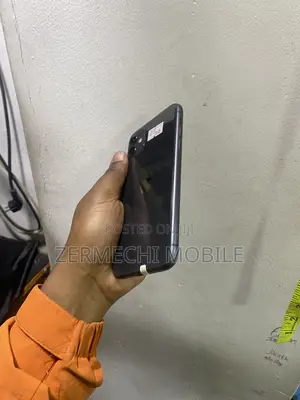 Apple iPhone 11 128 GB Black