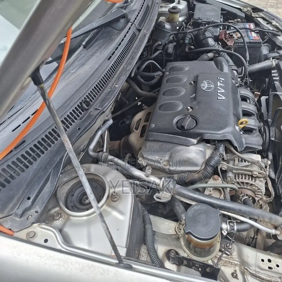 Toyota Corolla 2003 Silver